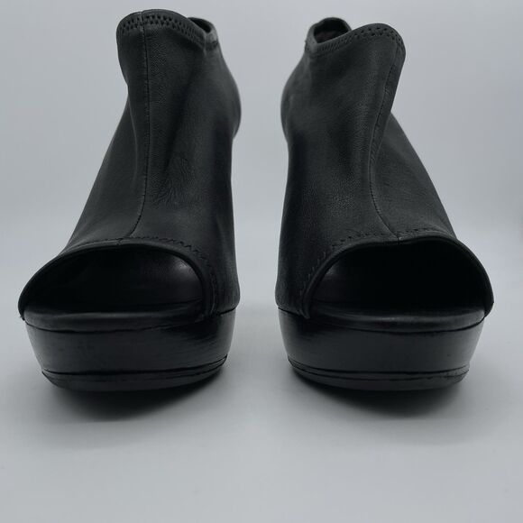 Via Spiga Elvis Stretch Leather Designer Ankle Boots Women's US 8 Black Comfort - Picture 5 of 16